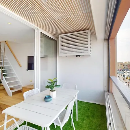 Magnifique Avec Vue Exceptionnelle Sur Le Port , Dernier étage Terrasse Parking *